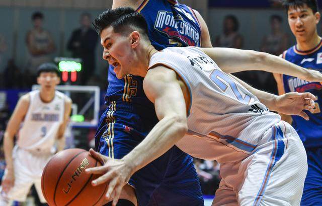 咪咕直播体育在线观看-阿不都正在重新找回自我 伤愈表现却令人又喜又忧