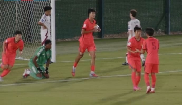21年后再进世少赛！U17国足2-0卡塔尔获亚洲杯首胜 小组第2名出线
